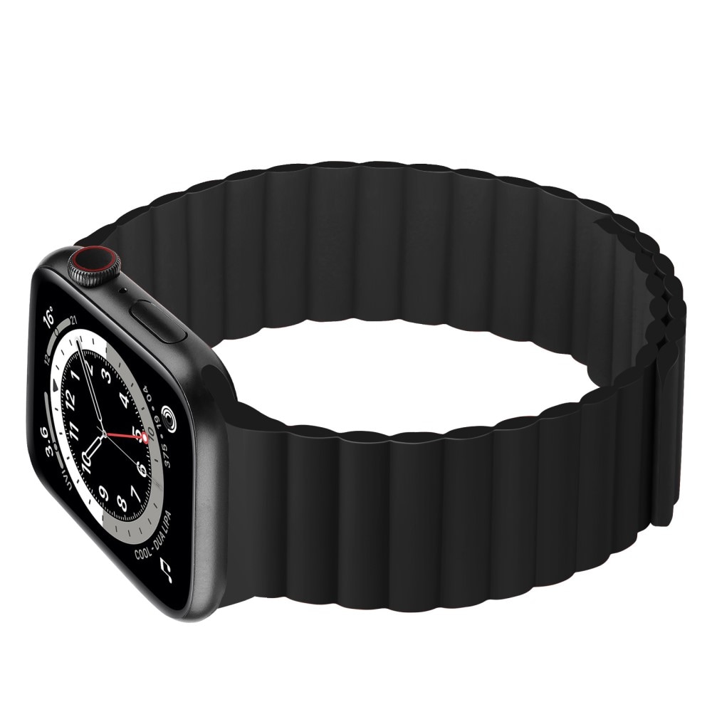 Apple Watch Series 11 46mm Silikonreim med magnetisk lås, Svart