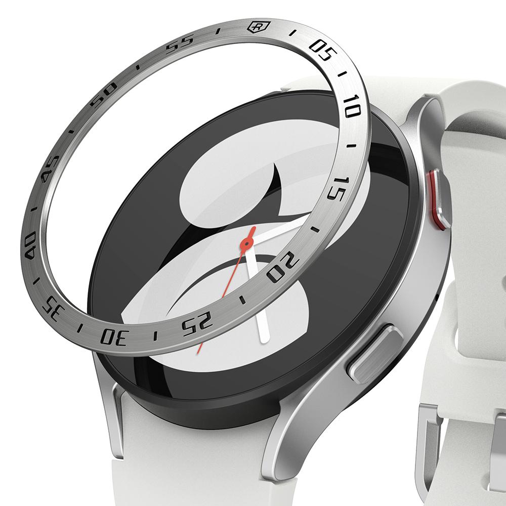 Samsung Galaxy Watch 4 44mm Beskyttelsesring - Bezel Styling Sølv