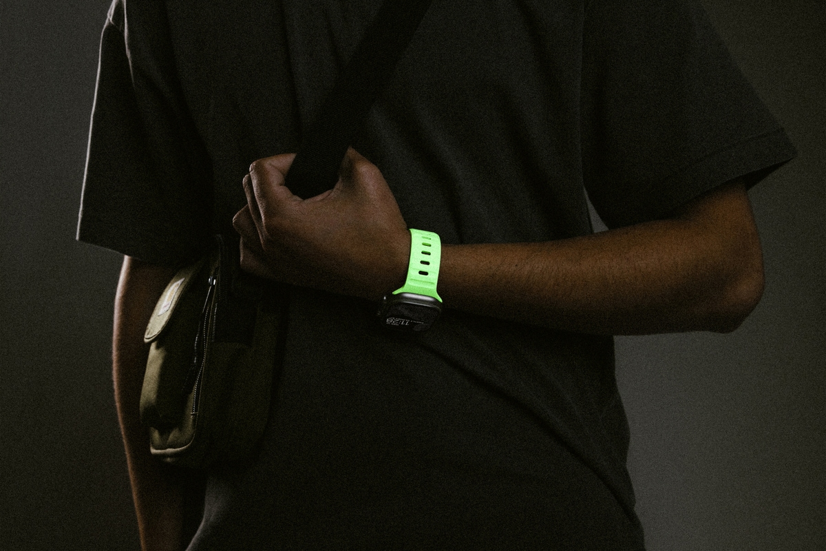 Apple Watch Series 8 45mm Reim - Sport Band Grønn